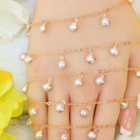 Minimalist Bracelet, Sleek & Modern Design, Women’s Fashion, YC110210-B - Picture 10 of 10